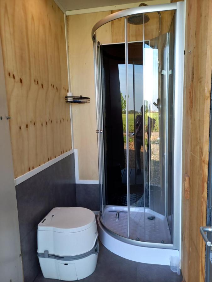 Tiny House Het Polderhuisje Streefkerk Exterior foto